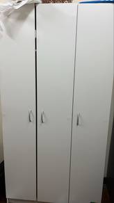 Wardrobes in Good Condition