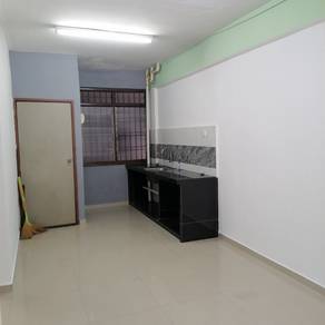 Flat For Rent in Taman Seri Janggus