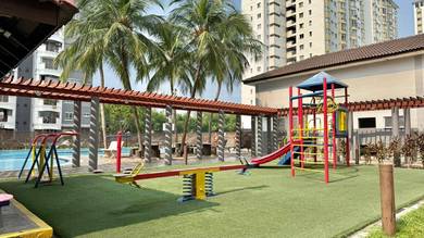Condominium For Sale in Endah Ria