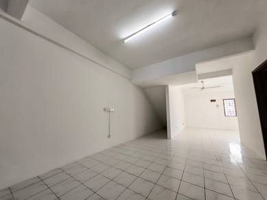 Townhouse For Sale in Rawang,SGR