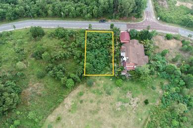 Residential Land in Mantin, NSN