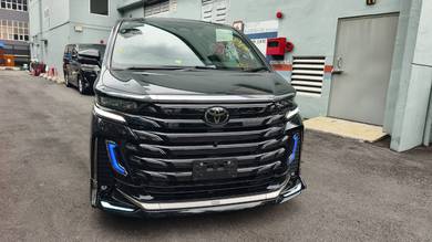 Toyota Vellfire Z PREMIER in Ampang Hilir, KUL