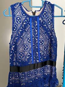 midi lace dress