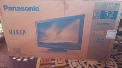 Panasonic 32inc Lcd