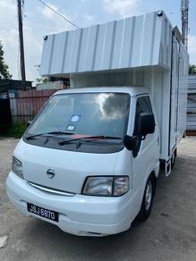 2017 Nissan Sk82 9ft Container Box Petrol Loan