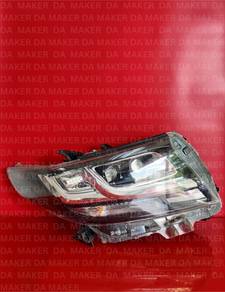 Toyota Alphard 2015 ( 58-60 ) Headlamp
