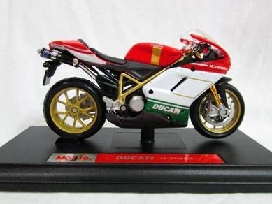 Maisto 1-18 Motorcycle DUCATI 1098S TRICOLORE 2007