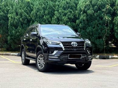 2025 Toyota Fortuner SRZ