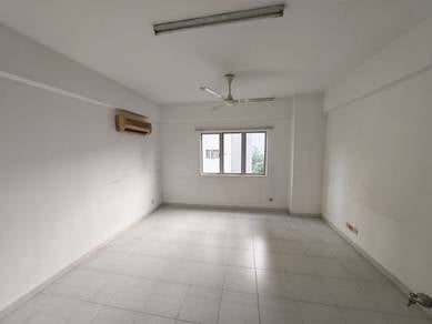 Condominium For Sale in Greenpark