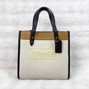 Authentic Coach Field Tote 22 in Colorblock Coach