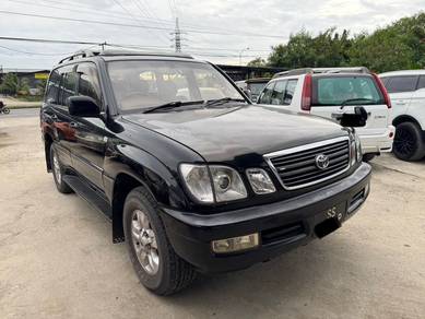 Toyota Cygnus CYGNUS in Kota Kinabalu, SBH