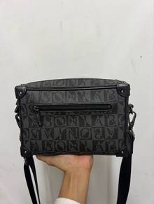 Beg Bonia Monogram Crossbody