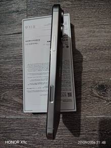 i phone 16 pro max titanium 