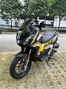 Honda ADV 160