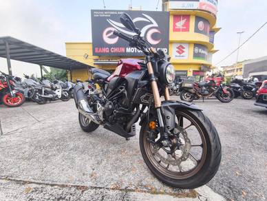 Honda CB250R