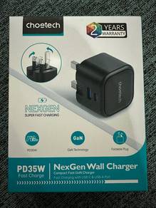 Choetech wall charger - fast charge -35W