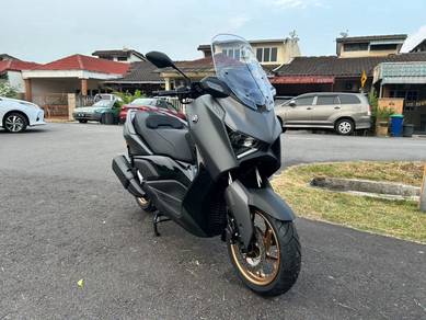 Yamaha XMAX