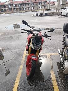 BMW G 310 R