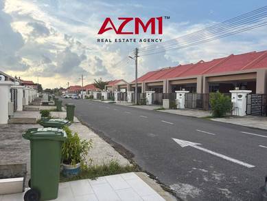 Terraced House For Sale in Miri,SWK