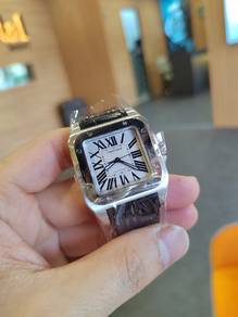 Cartier 33mm Lady Watch
Cartier Santos 2878 with B
