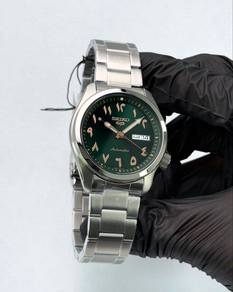 40mm Seiko 5 Sports Green Gold Arabic Day Date