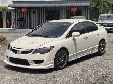 Honda Civic i-VTEC in Sungai Nibong, PNG