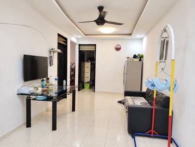 Apartment For Sale in Mentari Court