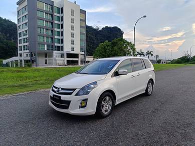 2011 Mazda 8