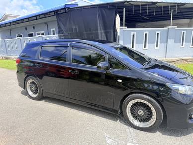 Toyota Wish X in Bera, PHG