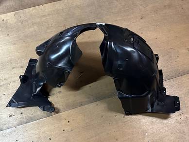 Mercedes W246 W176 W117 Front Fender Inner Cover
