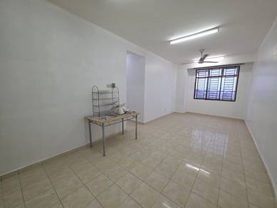 Apartment For Sale in Indah Court Apartment (Bukit Indah)