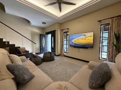 Semi-Detached House For Sale in Shah Alam,SGR
