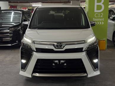 Toyota Voxy ZS KIRAMEKI III in Kajang, SGR