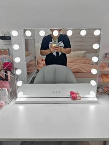 LED make up mirror 