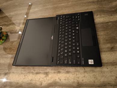 Fujitsu 256GB SSD 8GB i5 Latest Super Slim Laptop