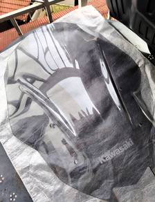 PUIG Touring Windshield (Smoke) – Versys 650