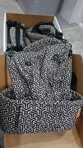Baby Carrier Berjenama Tula