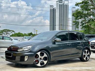 Volkswagen Golf GTi TSI in Perai, PNG