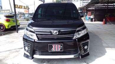 2015 Toyota Voxy ZS GS
