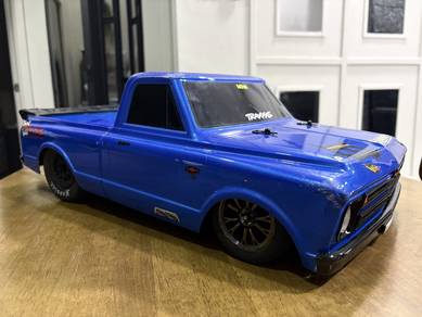 traxxas drag slash(used)