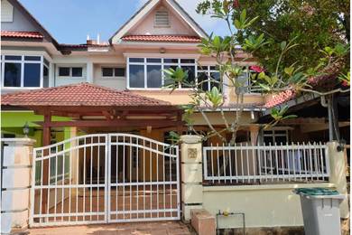 Homestay Taman universiti Parit Raja dan UTHM