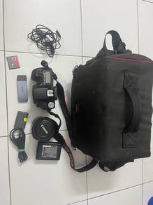 Canon EOS 50D DSLR Camera with bag and accessories