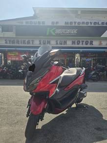 Honda Forza 250