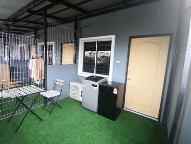 Room in Old Klang Road, KUL