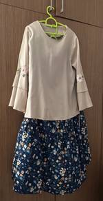 blouse and skirt preloved