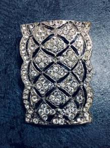 Quality Elegant BROOCH cum PENDANT - Rectangular