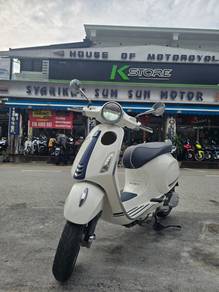 Vespa Primavera 150