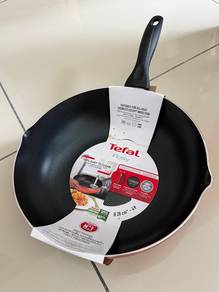 BRAND NEW TEFAL FRYPAN 28cm