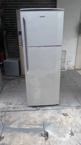 Hitachi fridge 2door refrigerator peti sejuk 250Li