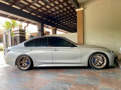 BMW 320i 20i M SPORTS (CKD) in Cheras, KUL